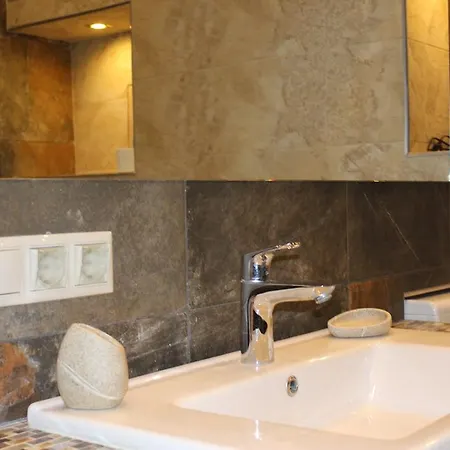 Pearl Luxury Апартаменти Одеса